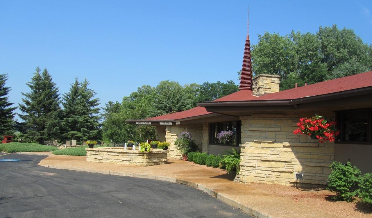 Spring Valley Inn Spring Green Exterior photo